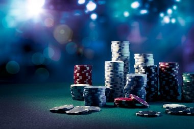 Mobile live-dealer lobby with account tools